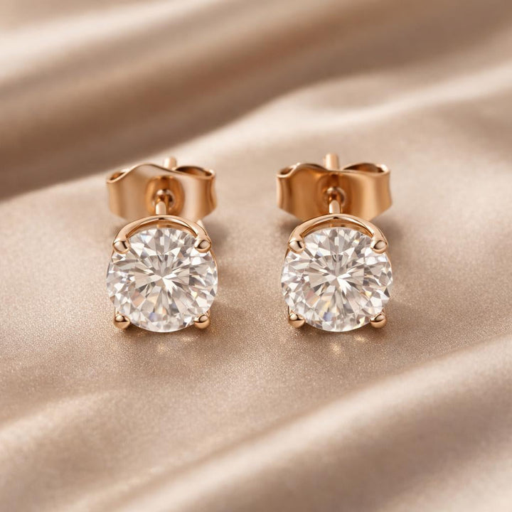 Zirconia-Studded Earrings in White Gold
