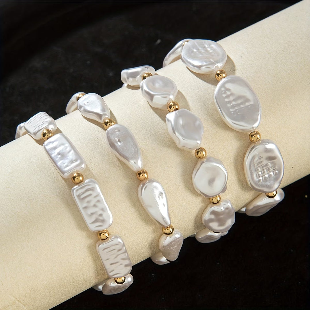 Set of 4 Bracelets with Pearls