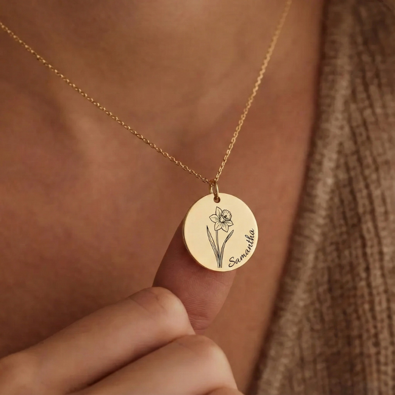 Paradiso™ - Engraved Birth Flower Necklace