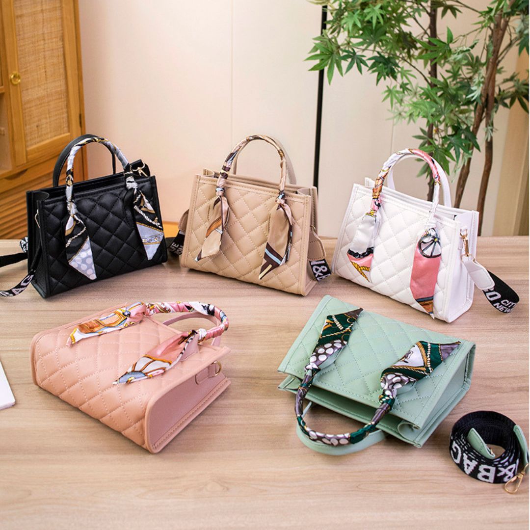 Charming Voile Handbag
