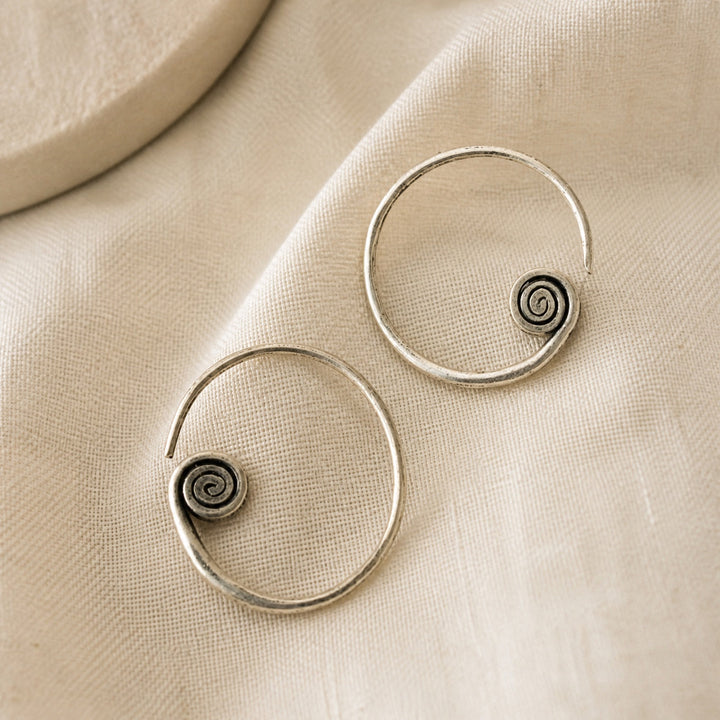 Aurevia™- Minimalist Twisted Hoop Earrings
