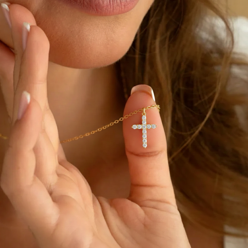 Gloria™ - Elegant Crystal Cross Pendant Necklace