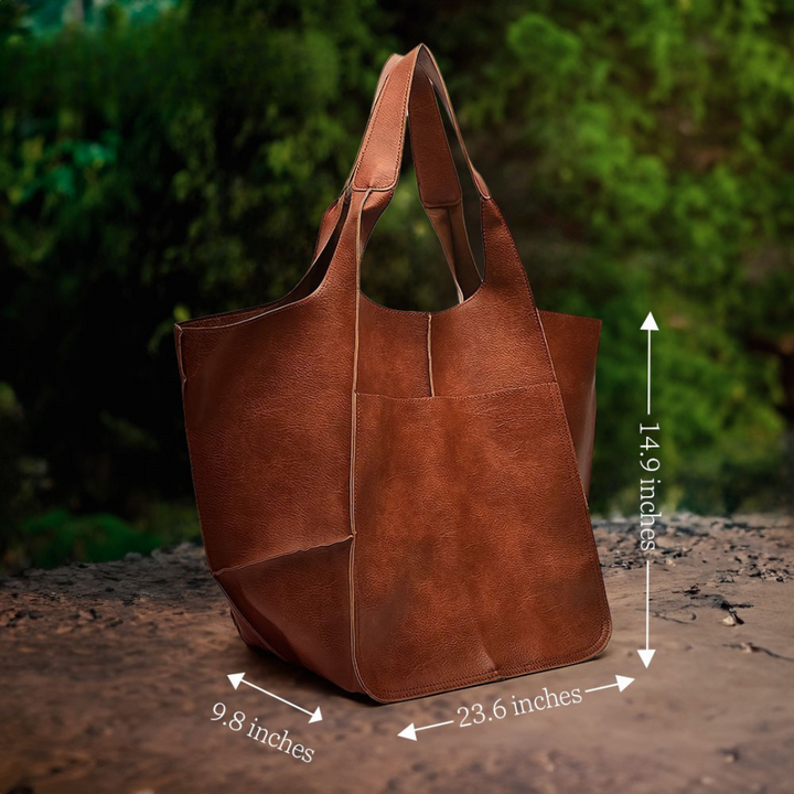 Colette™ | Leather Bag with Timeless Charm