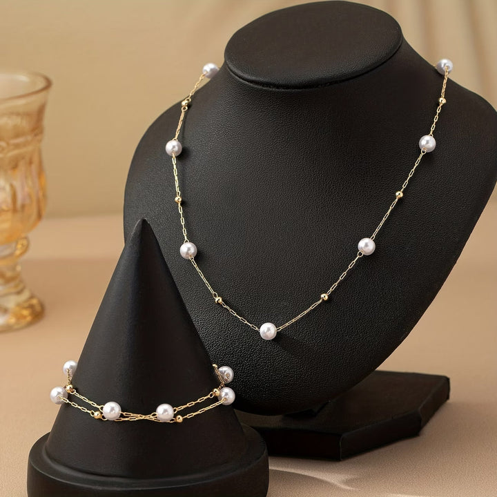 Set of Jewelry with Delicate Pearl Chain