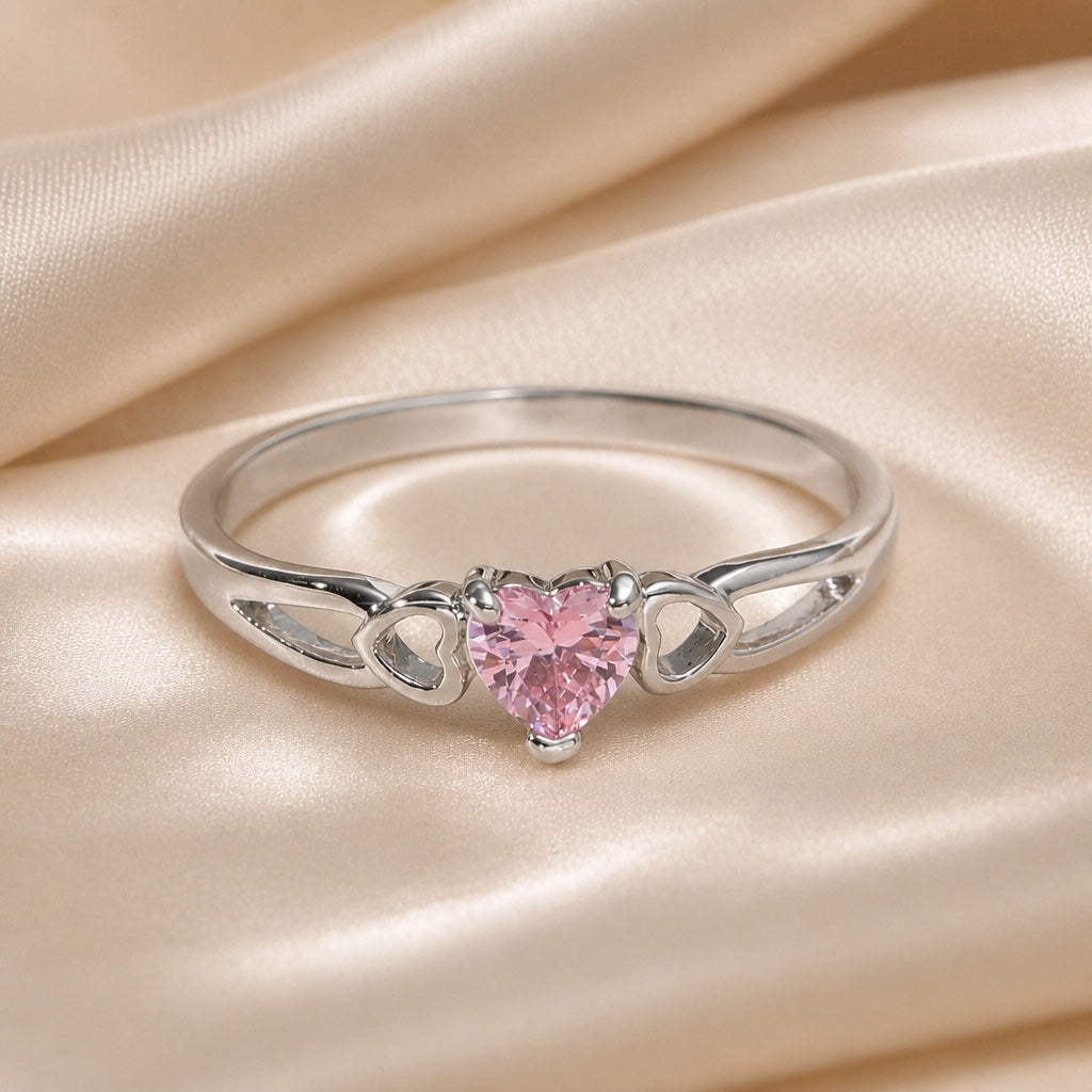Rosalie White Gold Ring with Heart-Shaped Zirconia