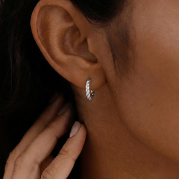 Madonna™ - Croissant-Inspired Hoop Earrings