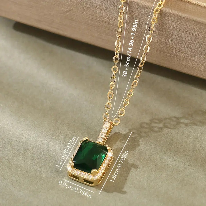 Lunari™ - Emerald Column