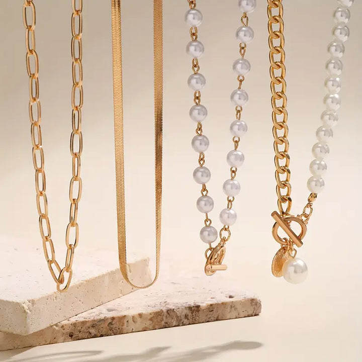 Layered Necklace Set with Modern Pearls