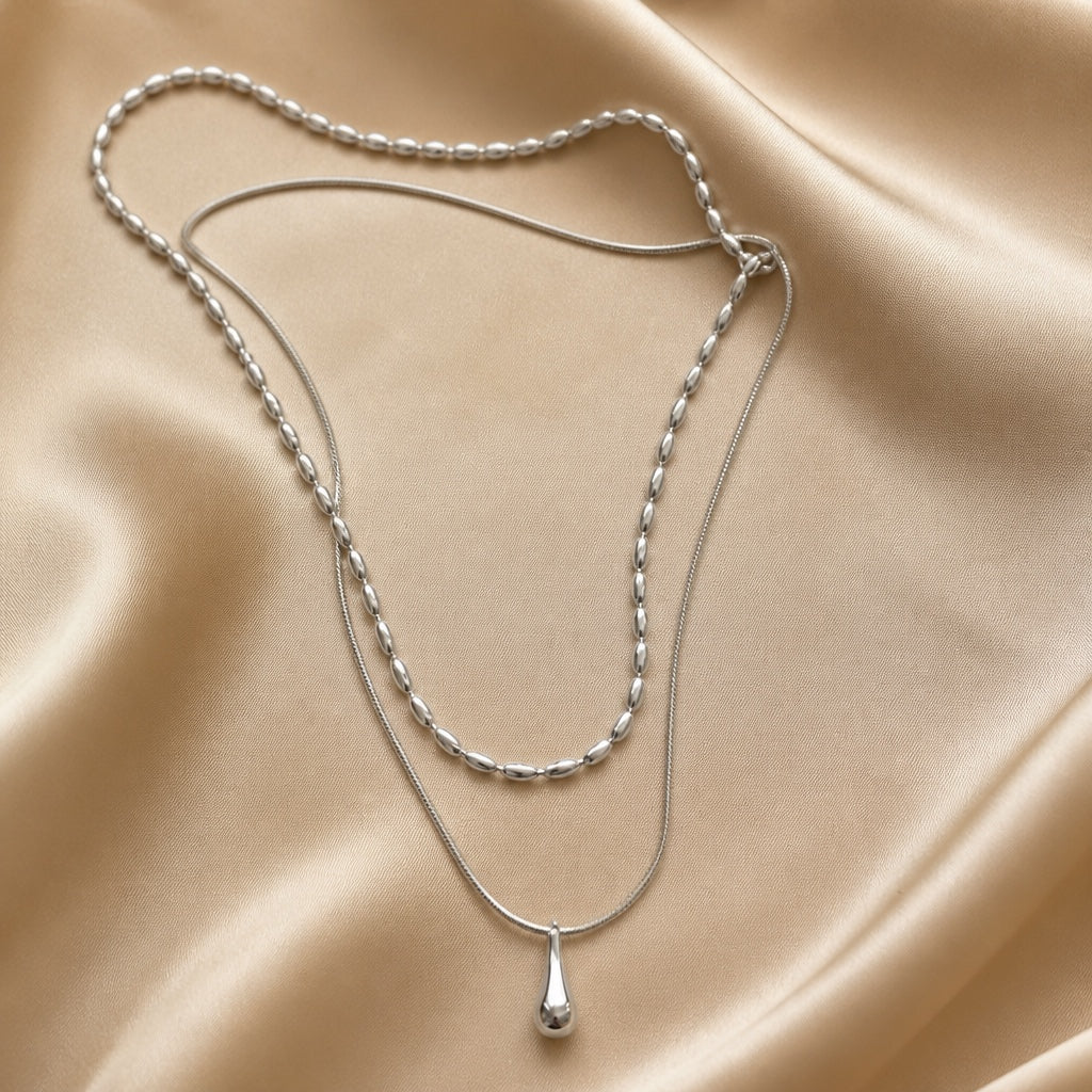 Double Layer Teardrop Pendant Necklace in White Gold