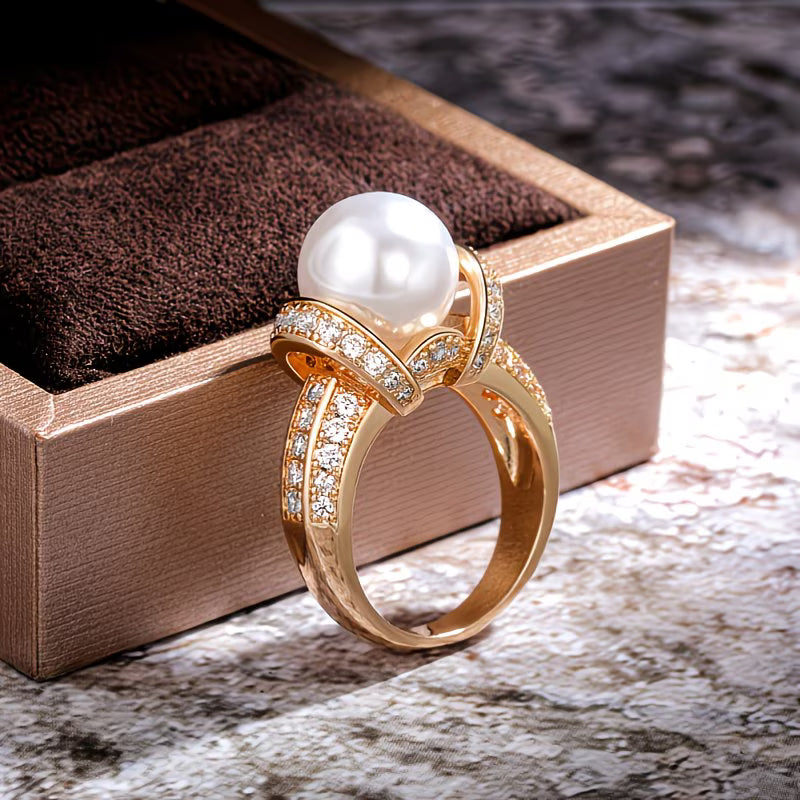 Crown Pearl Ring