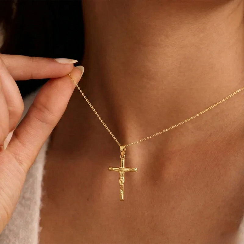 Venerata™ - Crucifix Pendant Necklace