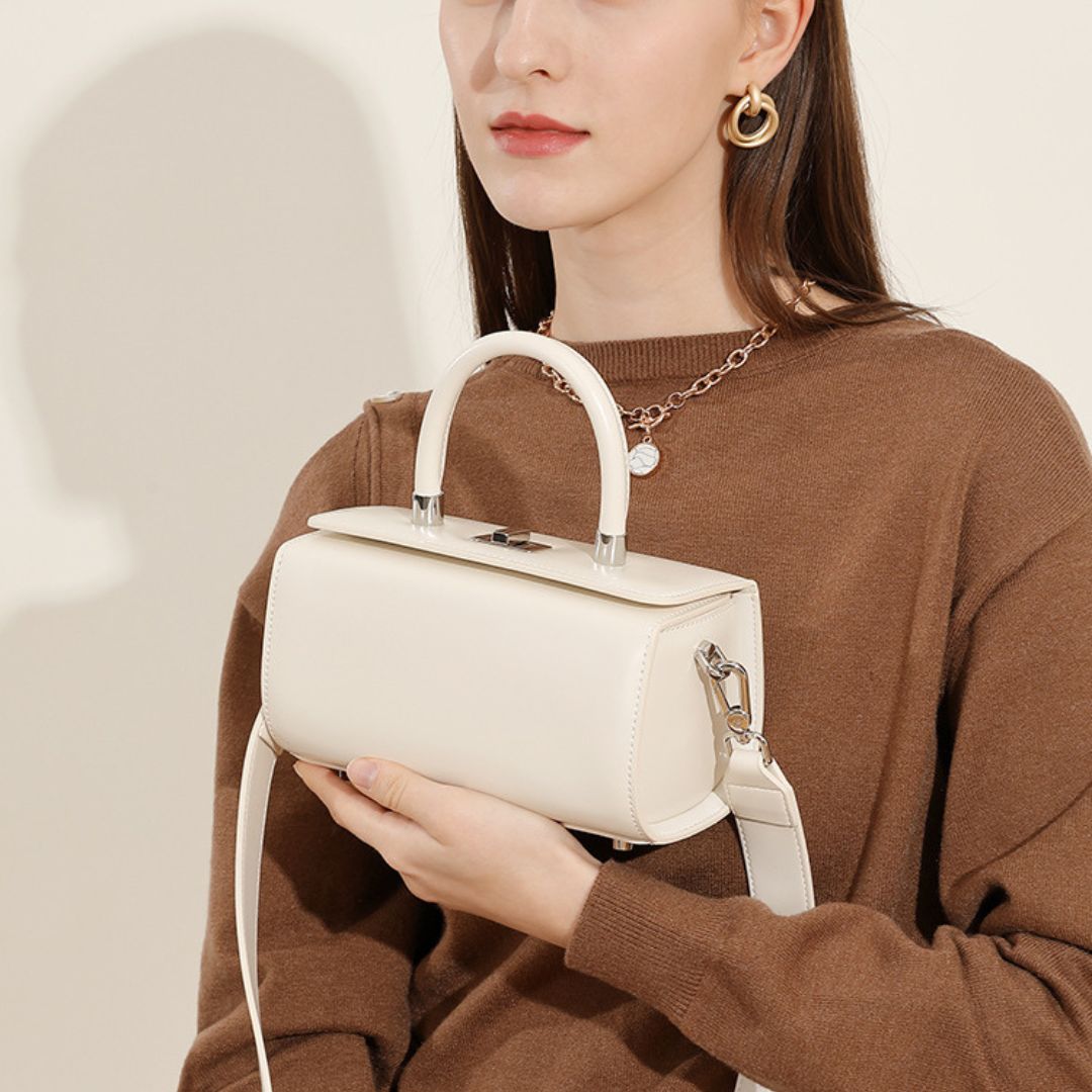 Signature Muse Tote