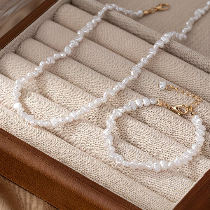 Set of Necklace and Bracelet in Baroque Pearls