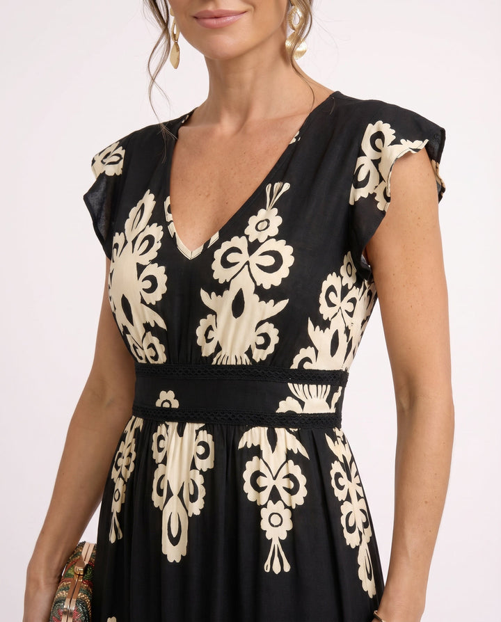 Enora™ - Floral Meadow Dress