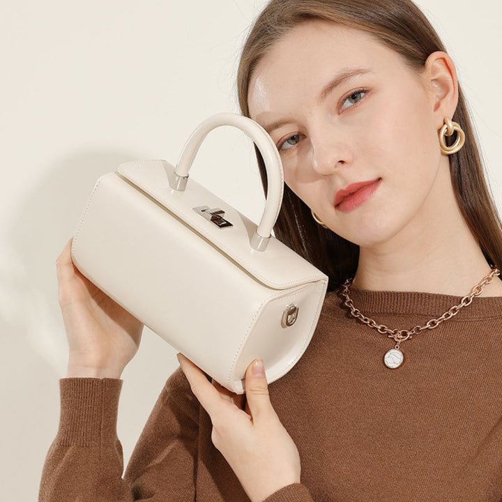 Signature Muse Tote