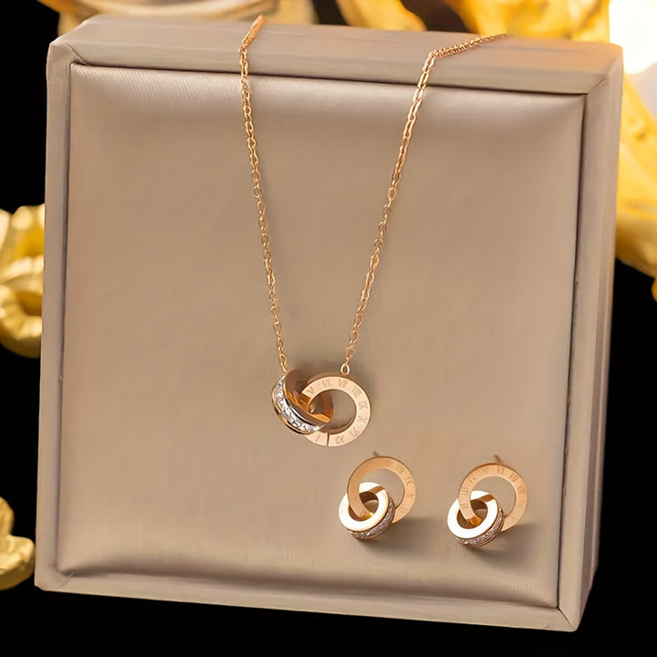 Endless Circle Pendant in White Gold