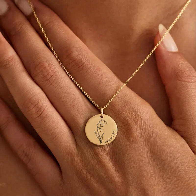 Paradiso™ - Engraved Birth Flower Necklace