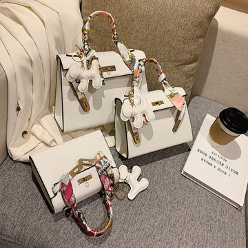 Reflet du Temps Tote Bag