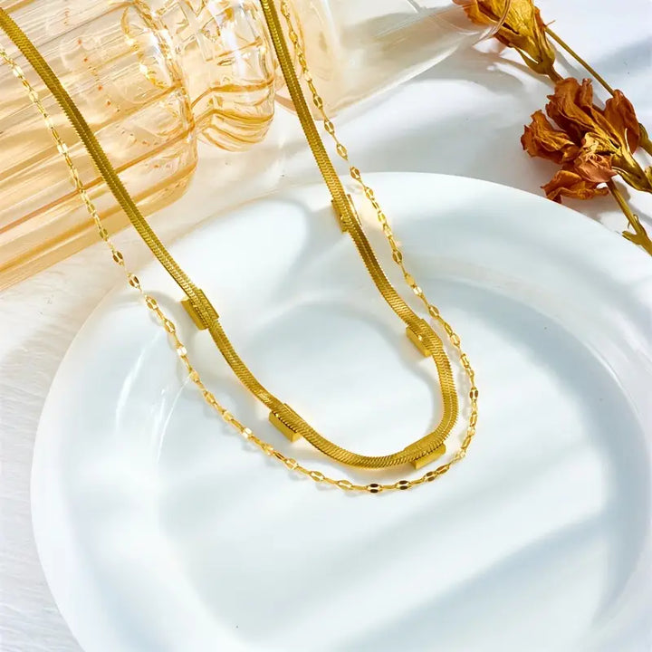Sorella™ Gemma Vintage Gold Double Layer Necklace