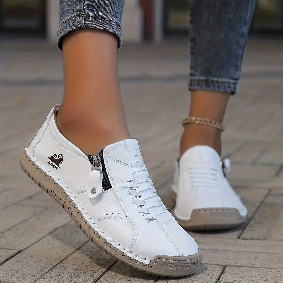 Addison – Elegant Comfort with a Practical Zipper