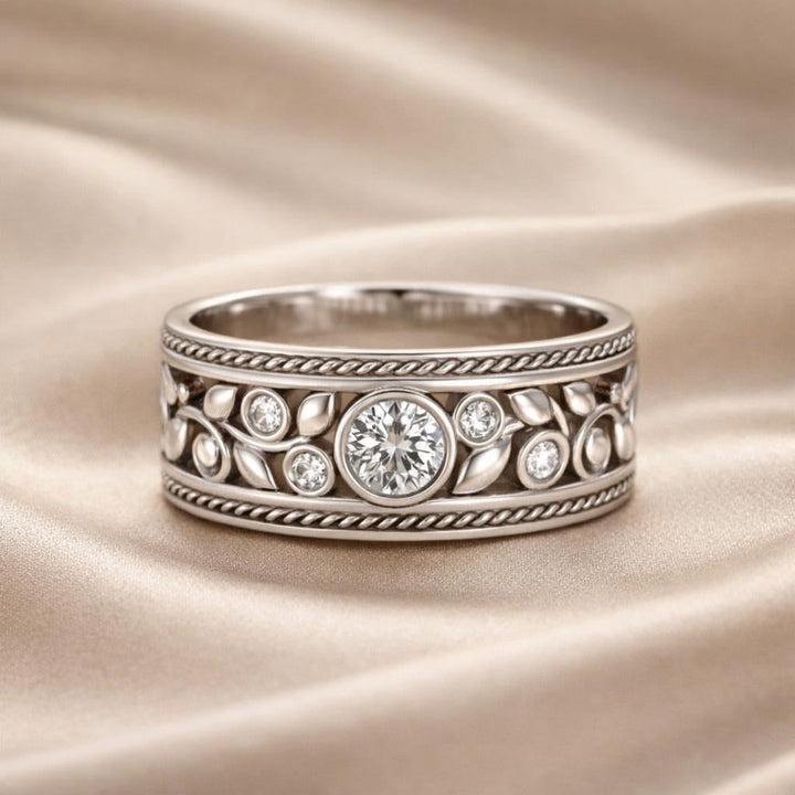 Elegant White Gold Ring Adorned with Zirconia