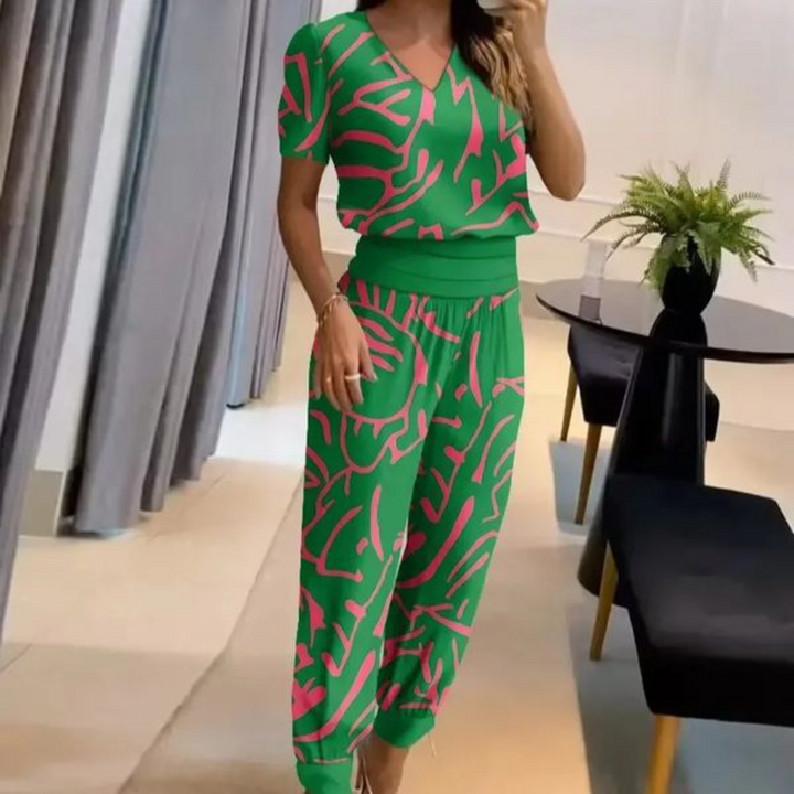 Daphne - Stylish and Chic Ensemble