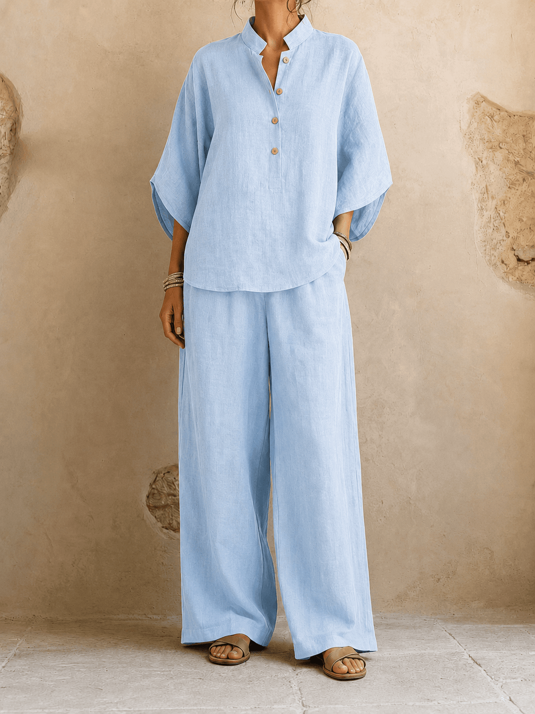 Verona - Batwing Sleeves and Wide-Leg Pants