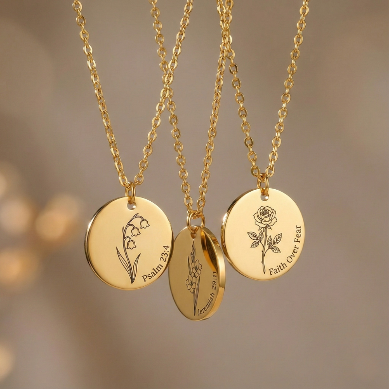 Paradiso™ - Engraved Birth Flower Necklace