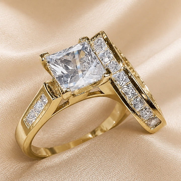 White Gold Ring Set with Square Zirconia