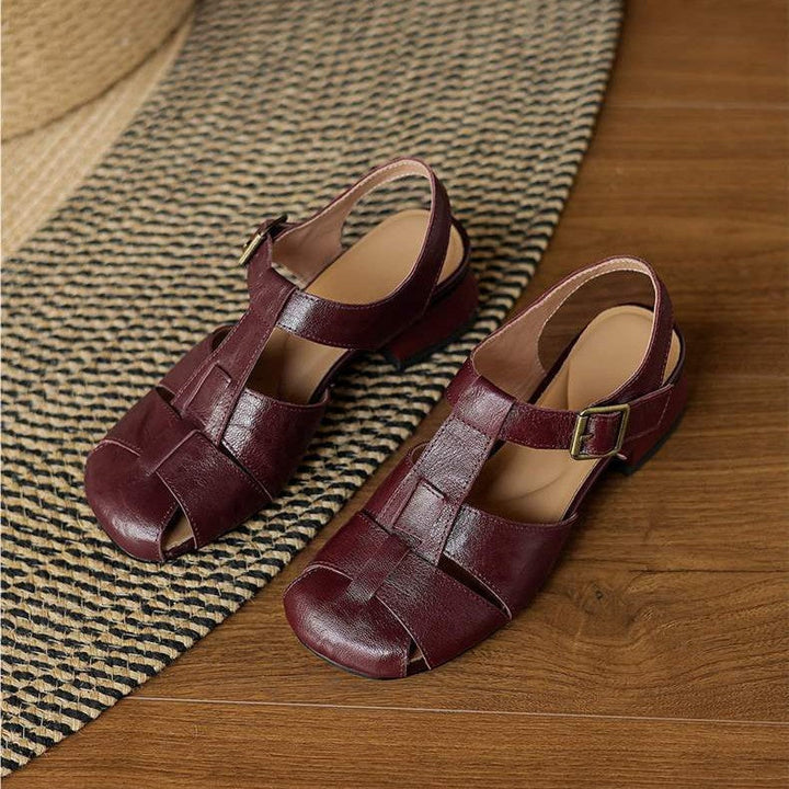 Doreen heels, detail of adjustable buckle slingback