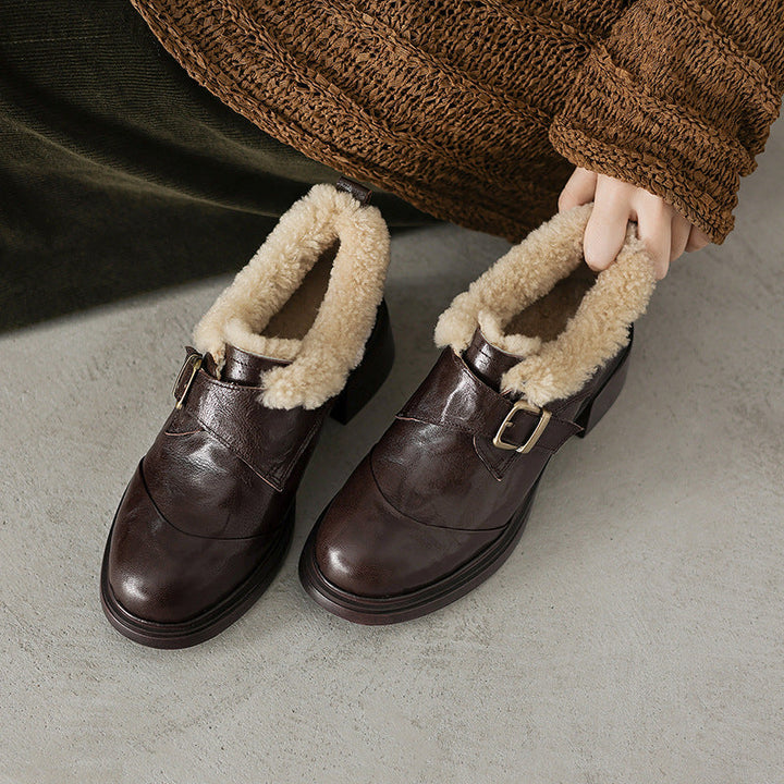 Maribel oxford heels, detail of adjustable buckle