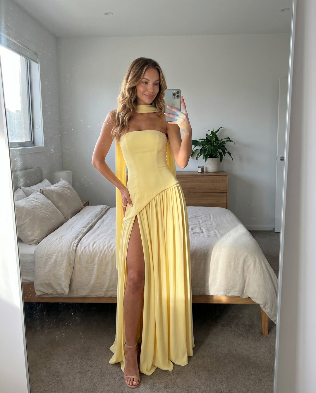Fátima™ - Crisscross Back Dress
