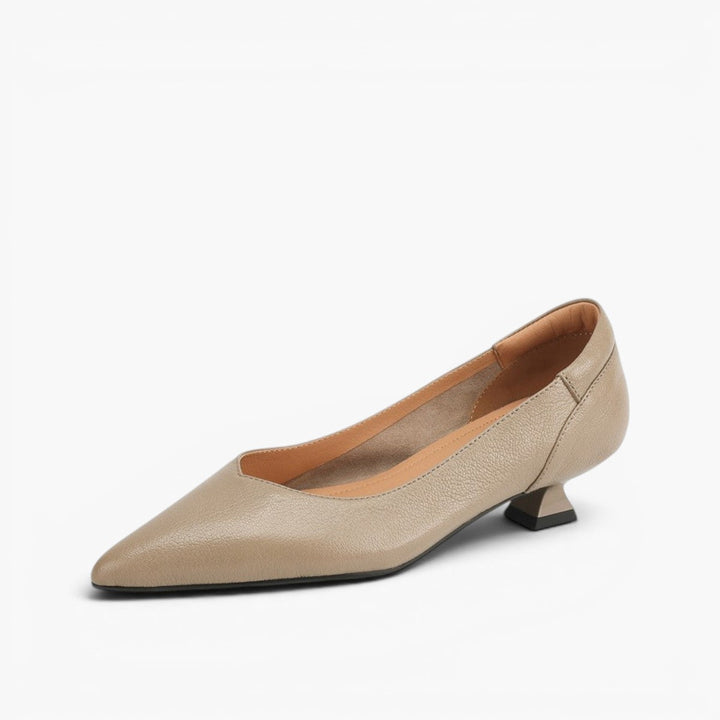 Women's sculpted leather pumps, side profile