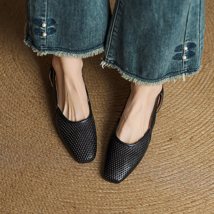 Sole and heel detail of Loretta perforated leather heels