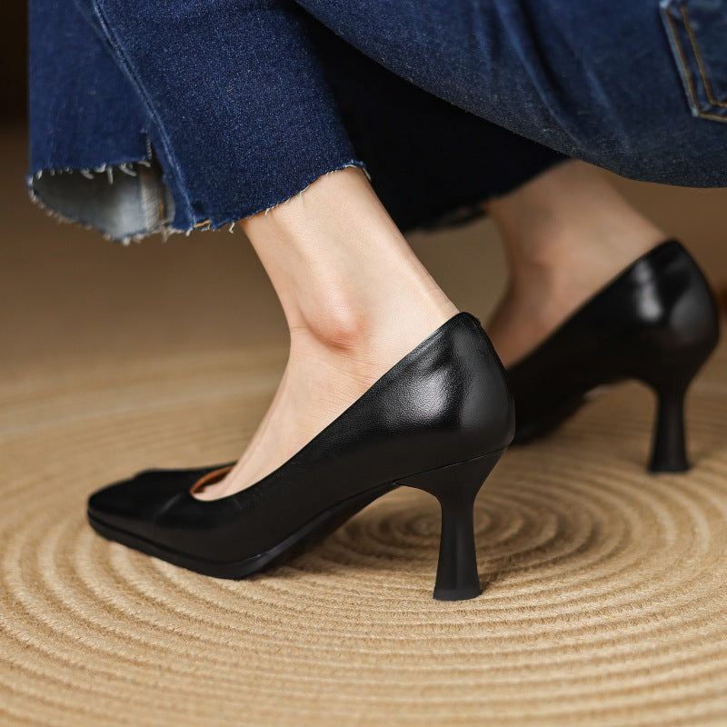 Cognac Carolyn pumps styled for the office