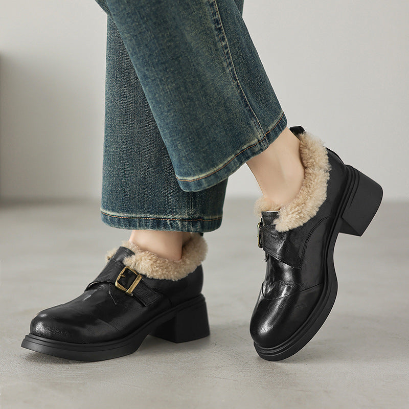 Close-up of mid heel on Maribel leather oxford heels