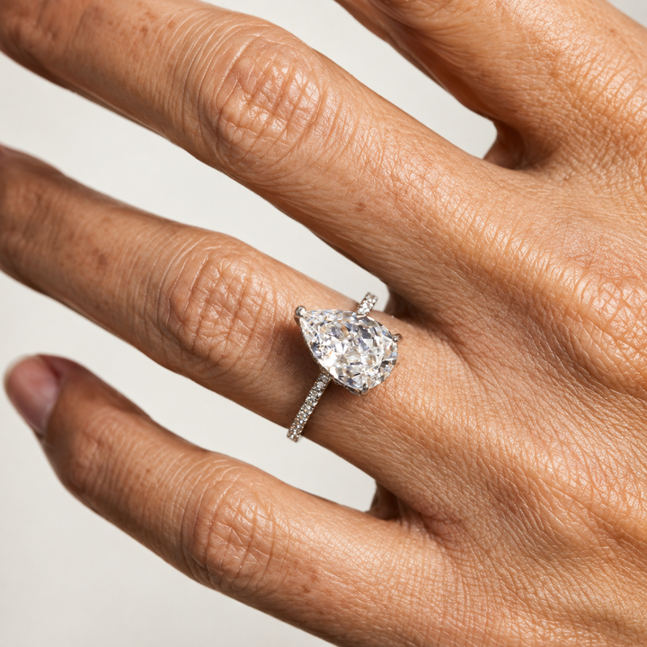 Luna Ring