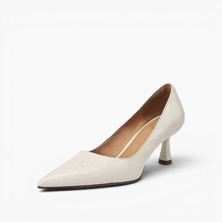 Noir Black lambskin pumps, angled studio shot