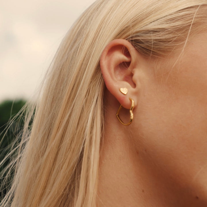 Heart-Shaped Open Earrings