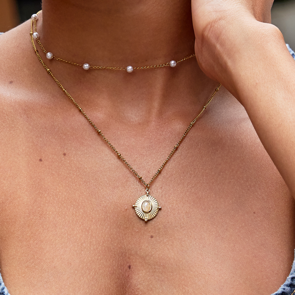 Helle | Pendant Necklace