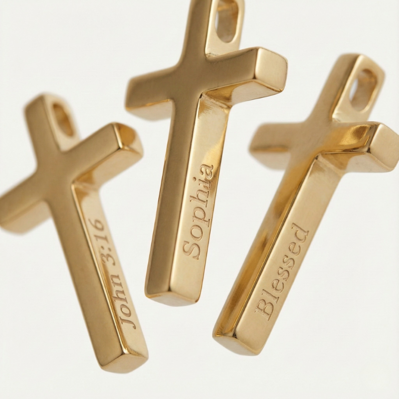 Éternelle™ - Custom Engraved Cross Pendant Necklace