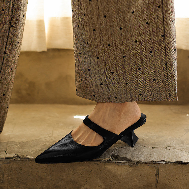 Onyx Black leather heeled mule with elongated pointed toe, three-quarter view