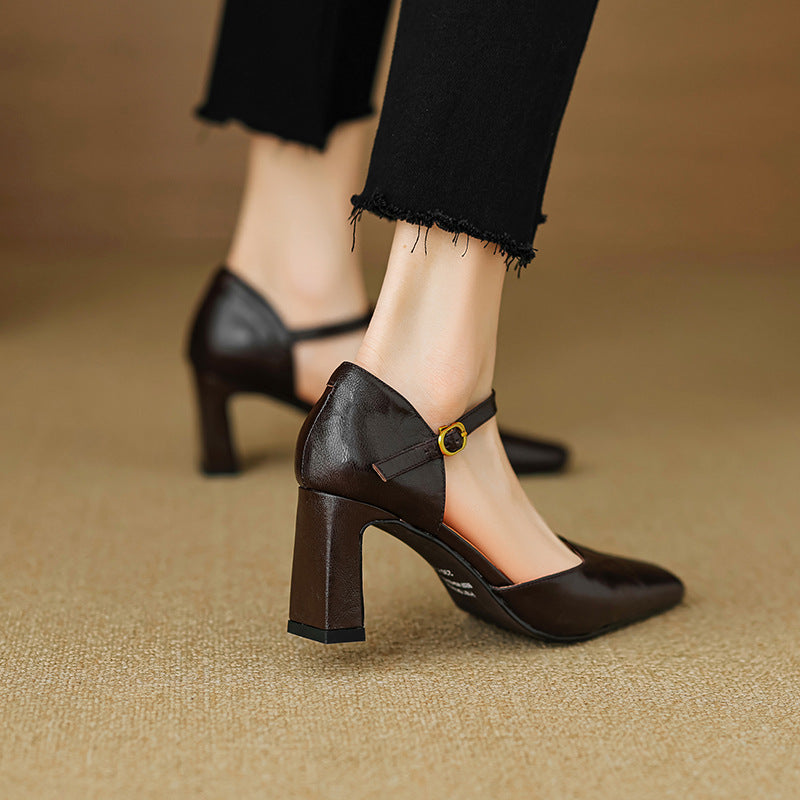 Sole and heel detail of Charlene leather d'Orsay heels