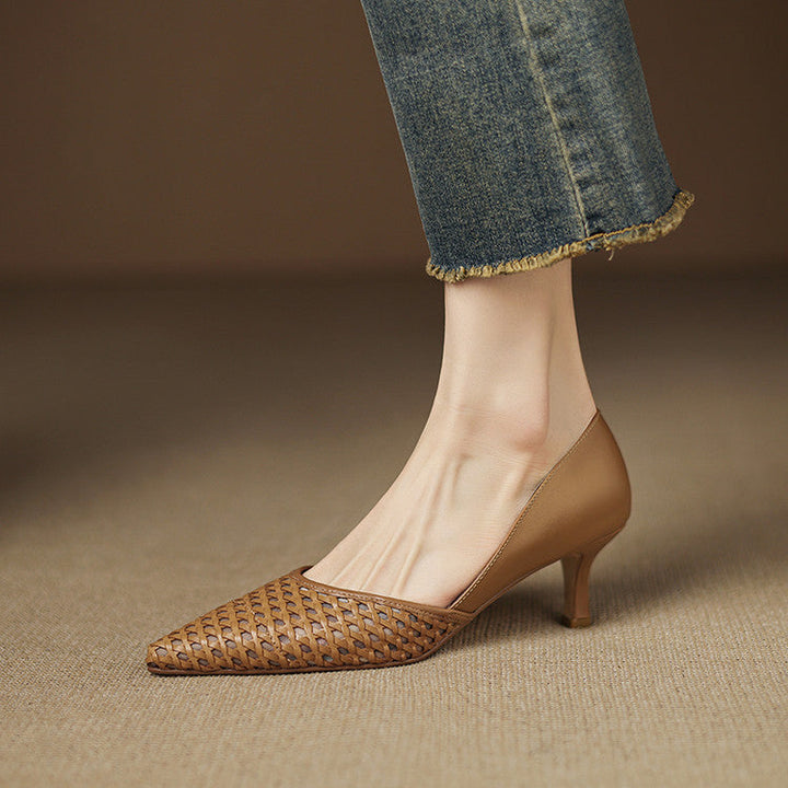 Rosanne heels, close-up of woven leather texture