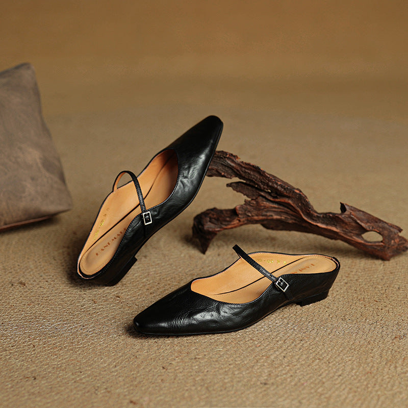 Rosalyn mules, front view in Onyx Black