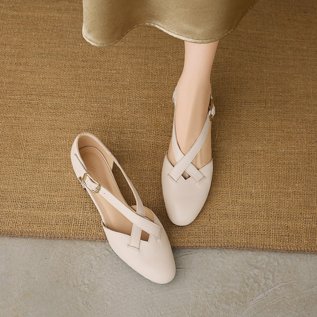 Carol heels, front view in Soft Oat