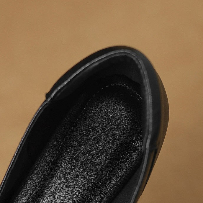 Yvonne | Pointed Leather Kitten-Heel Pumps