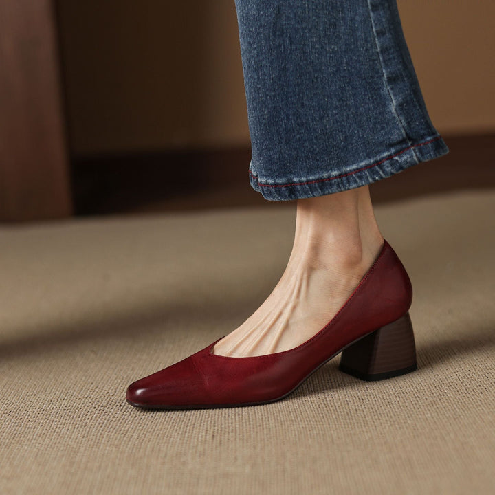 Katharine | Square-Toe Leather Pumps