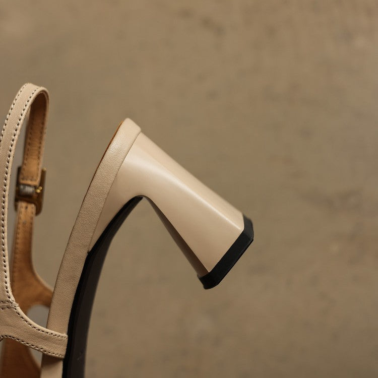Noir Black leather slingback heels, angled studio shot