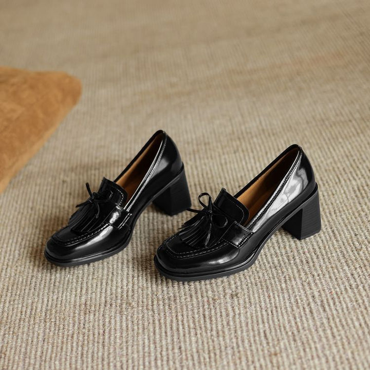 Sole and heel detail of Tabitha leather loafer pumps